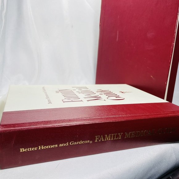 Better Homes And Gardens' Family Medical Guide 1976 Largre Book with Sleeve - Picture 3 of 16